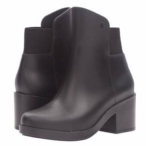 NWOT Melissa Elastic Rainboot